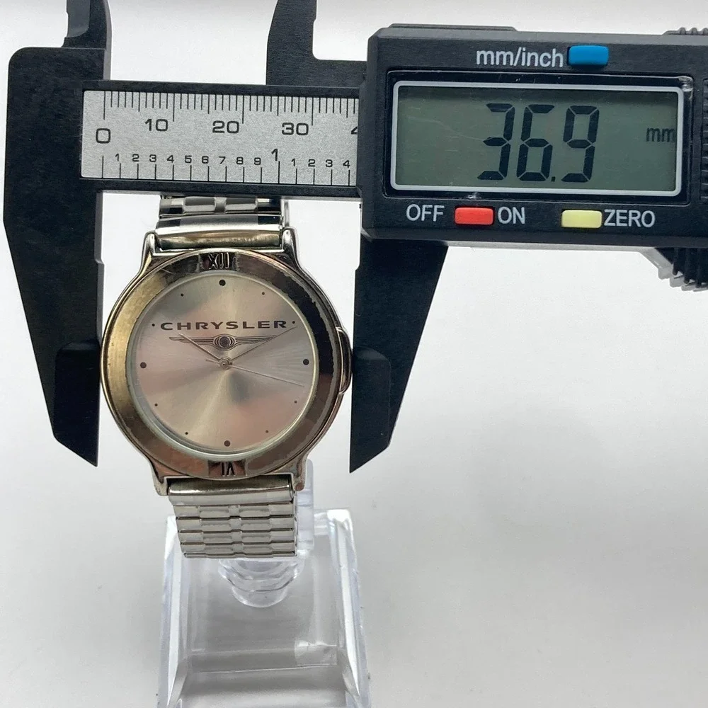 Chrysler Men's Watch 37mm Silver Tone Stretch Band New Battery SMALL 6.25